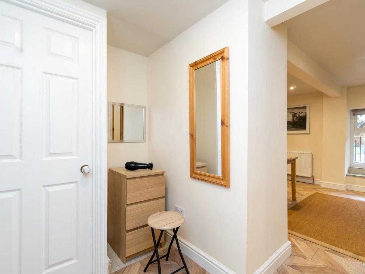 Pass The Keys Lovely 1 Bed Apartment With Free Parking Бат Экстерьер фото